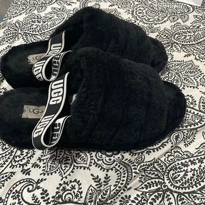 UGG Slippers Womens  9